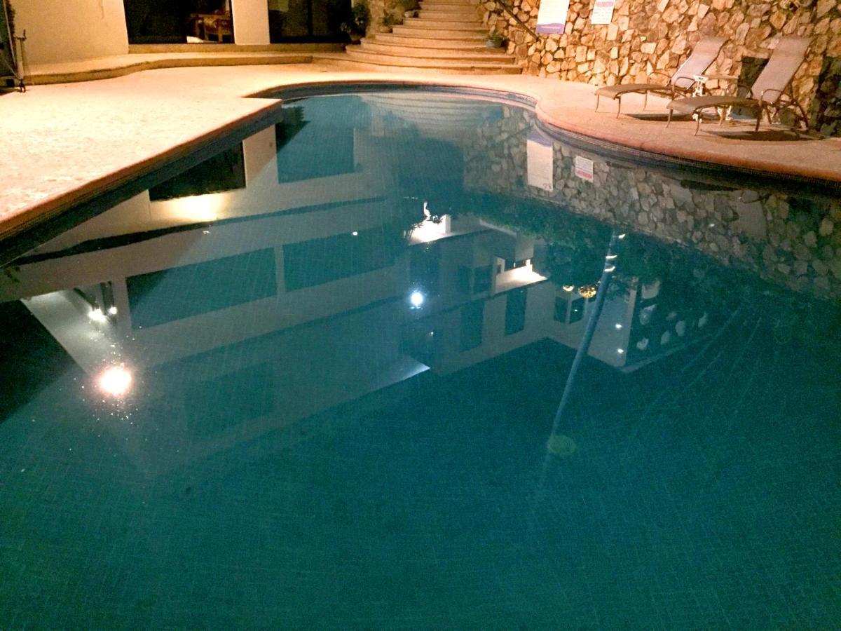 Villa Costa Chica Comodisimo Piscina Gigante Jardines Acapulco Exterior photo